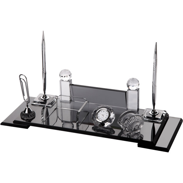 KM-80 Kristal Masa Isimlikleri